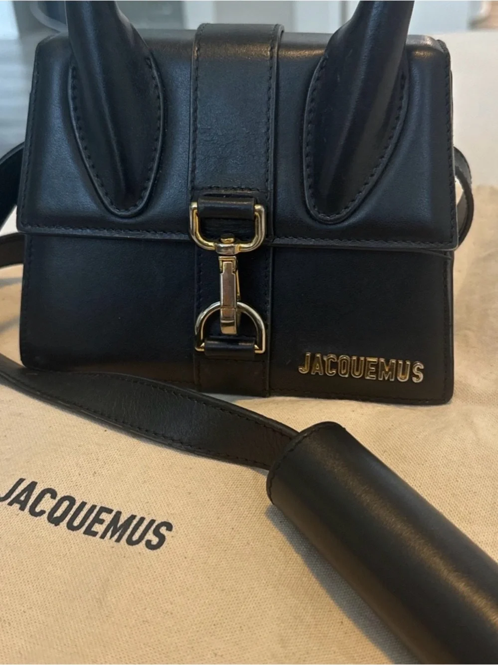 Jacquemus Black Leather Messenger Bag with Gold Hardware - Picture 3 of 5